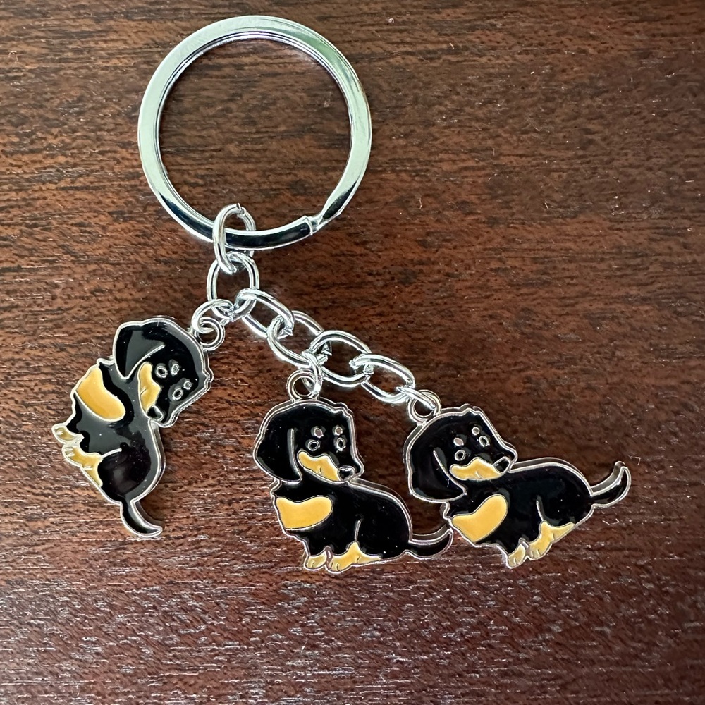 {NEW} Dachshund Sausage Dog Keychain bag charm Tan/Black